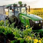 John Deere announced the launch of its new 5EN tractor series, designed to meet the evolving needs of growers working in vineyards, orchards.